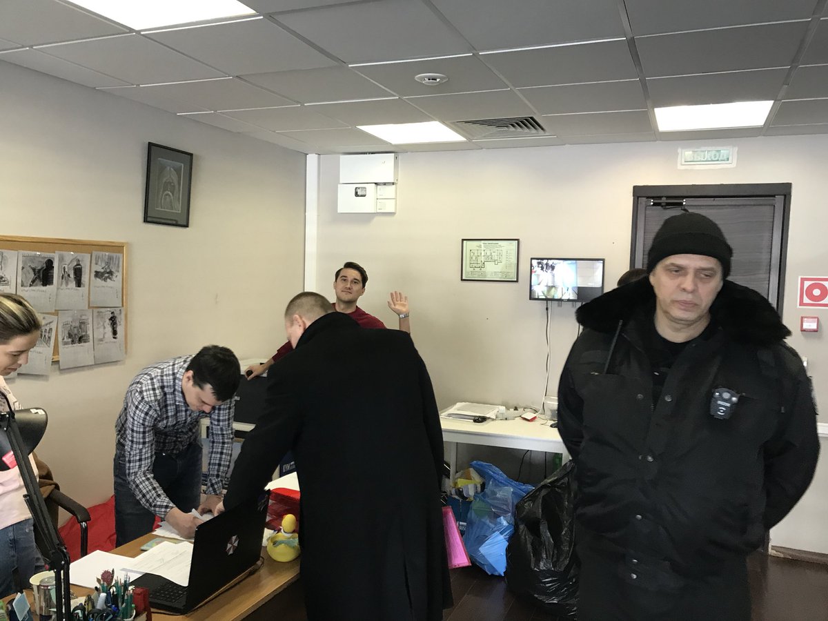 Прокурор фролова навальный. Следователь навального. Кудрявцев отравитель навального. Навальный. Навальный в офисе.