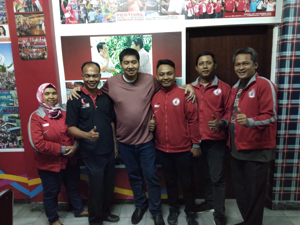 Bersama Bapak Maruarar Sirait,  Anggota DPR RI Terbaik 2019
'Optimis Indonesia Maju'
#CalegDPRRIKabBogor 
#CalegDPRRIJabarV 
#PDIPerjuangan 
#DapilJabarV 
#CalegMilenial
#EgiGunadhiWibhawa 
#NomorUrut7
@Maruarar_Sirait 
@tbhasanuddin 
@Hasto_66 
@puan_maharani