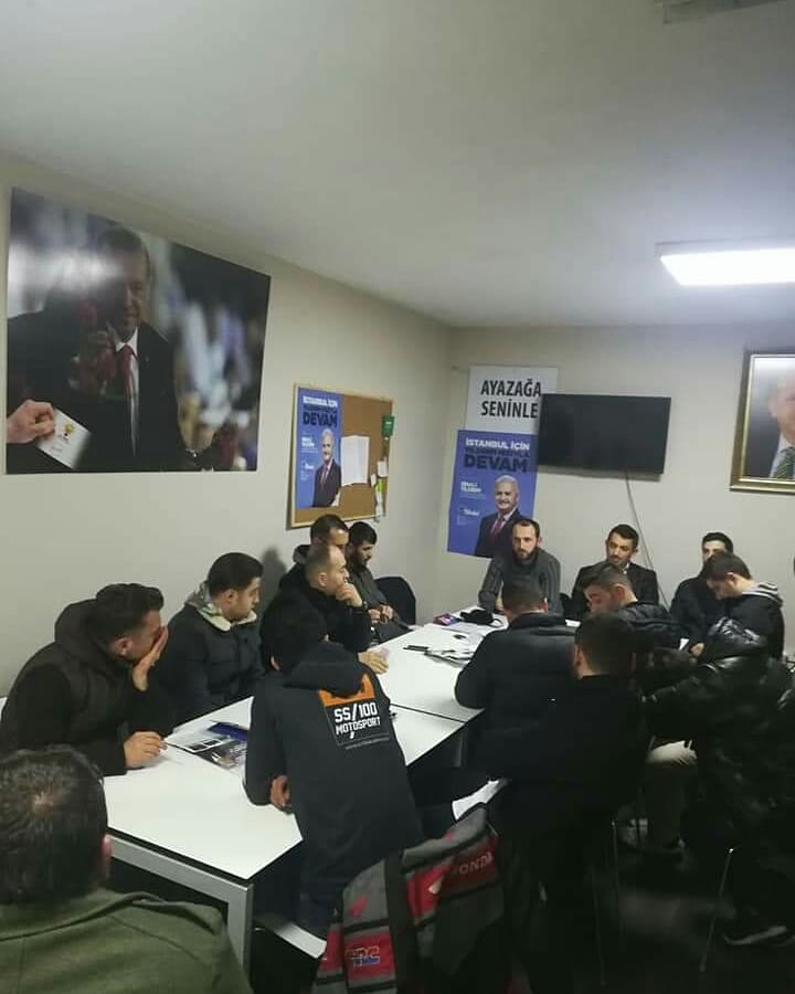 Akgenc_ayazaga's tweet photo. 20:23 Gençlik Buluşmaları Kapsamında Ayazağalı Genç Kardeşlerimizle Çay Sohbetinde Buluştuk.
#akgencayazaga
#DurmakYokYolaDevam
#20:23gençlikbuluşması https://t.co/eby10M3fAs