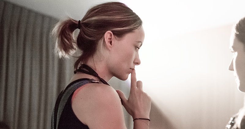 New Update: Booksmart [Trailer + BTS Photos] olivia-wilde.net/?p=1647&utm_ca… #oliviawilde