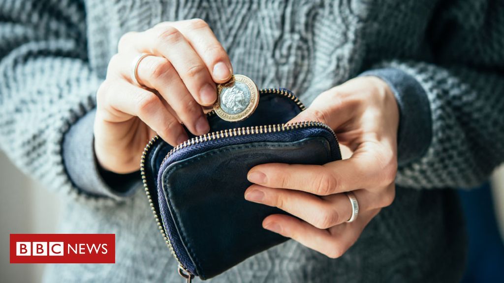 A headteacher: "In 24 years of education, I have not seen poverty like this. Children are coming to school hungry, dirty and without the basics to set them up for life. The gap between the haves &amp; have-nots is rising and is stark." <a href="/BBCNews/">BBC News (UK)</a> #ascl2019 buff.ly/2JeNYCS