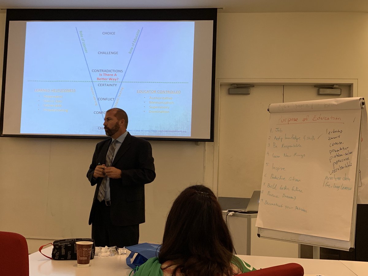 coachesacross's tweet image. #Empower2019 in #Qatar as CEO @JustBeingSuskie shows how Purposeful Play can create Education Outside the Classroom #UNSDG4.  Today we&apos;re focusing on Peace Building and highlighting our partnership with @PeaceOneDay!  #WhatsYourLegacy?