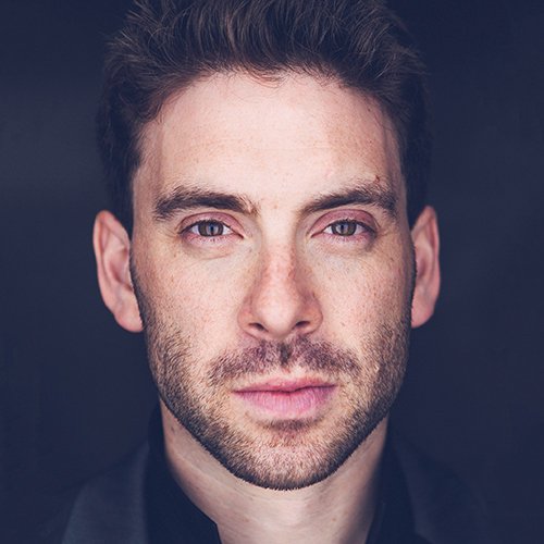 stateoperaofsa's tweet photo. Does this look like a man you should trust?
Hot from playing Ned Kelly in Perth, Australia born Samuel Dundas joins us as the gypsy smuggler in Carmen!
#carmen #carmeninthesquare #opera #adelaide #southaustralia #baritone #barihunks https://t.co/3aUoyXl5WI
