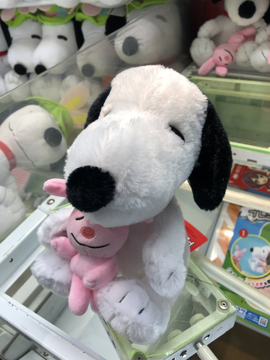 タイトーステーション 浅草店 Snoopy プレミアムギミックうさぎとハグぬいぐるみを入荷 こちらスヌーピー とうさぎを離すと近付いてハグする 可愛い仕組みとなってますよ W ノ タイトー 浅草 スヌーピー