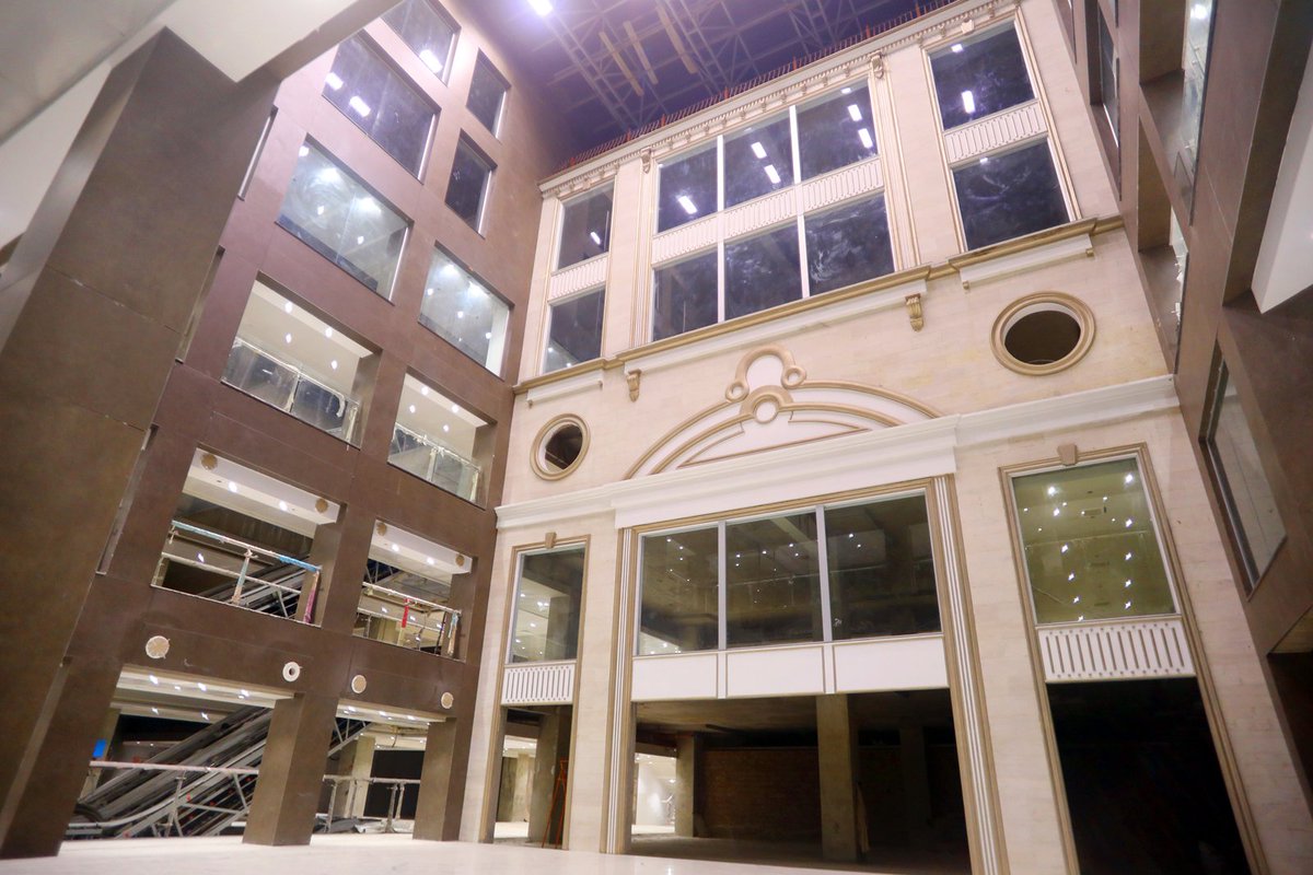 TheGrandAtrium1's tweet photo. Some Glimpses of the Iconic Project of Faisalabad - The Grand Atrium

#thegrandatrium #shoppingmall #faisalabad https://t.co/6DUkuUGpPg