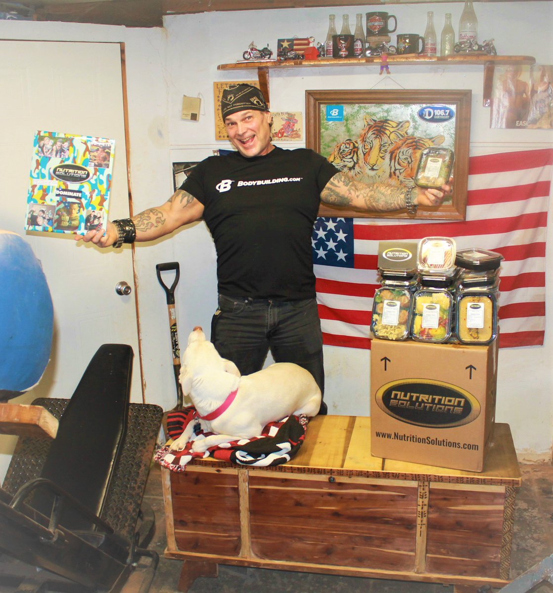 KevinMattson's tweet image. Hats off to Chris Cavallini &amp;amp; his Whole Elite Nutrition Solutions Team From the bottom of my Heart Thank You All sssooo Much God Bless You All♥
PAPA BEAR &amp;amp; Grandpas Jumpin Bean
@Bodybuildingcom #TeamBBcom #BBcomChallengeSeries #KMChallenge19 #NutritionSolutions #nstransformation