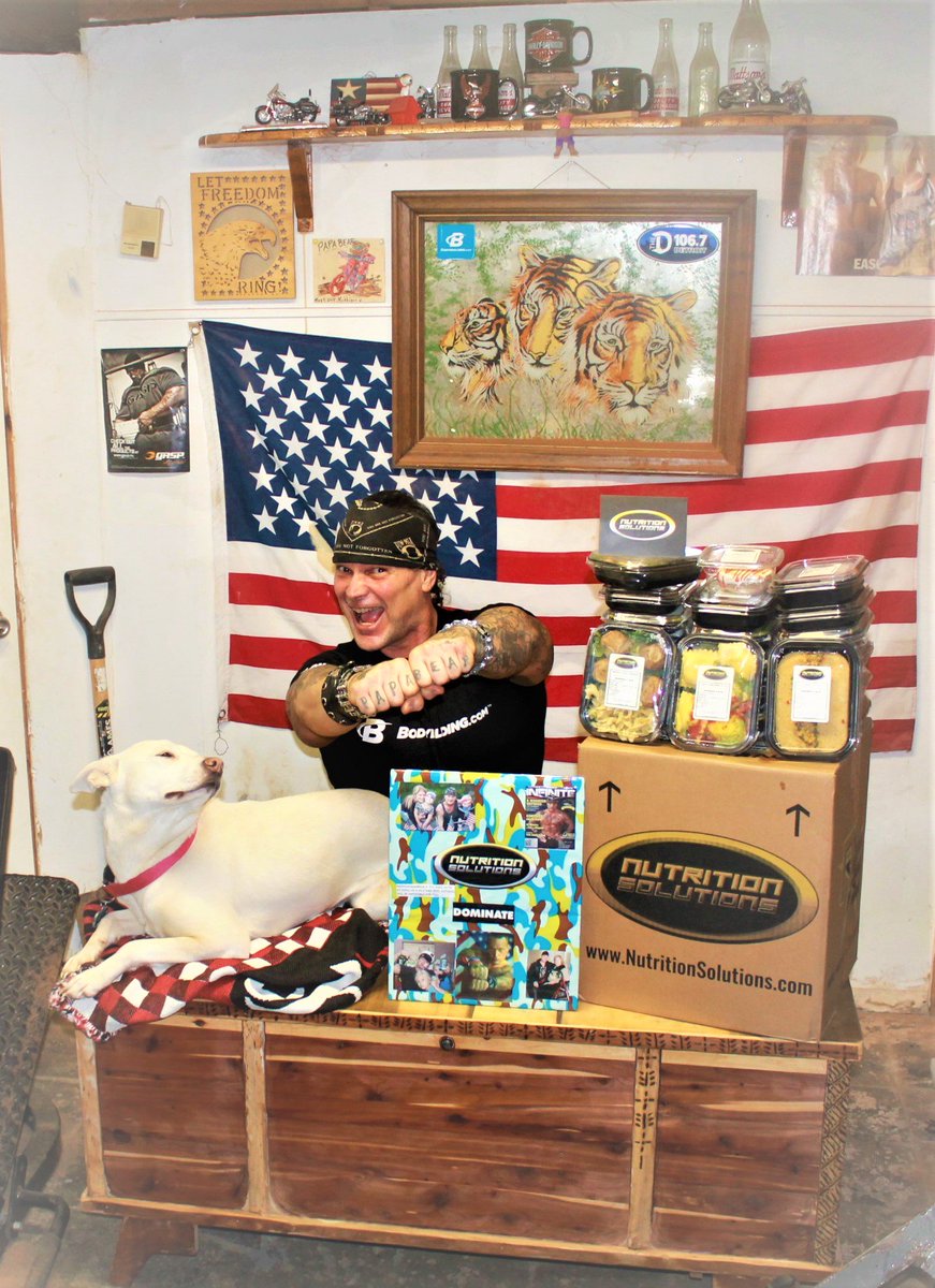 KevinMattson's tweet image. Hats off to Chris Cavallini &amp;amp; his Whole Elite Nutrition Solutions Team From the bottom of my Heart Thank You All sssooo Much God Bless You All♥
PAPA BEAR &amp;amp; Grandpas Jumpin Bean
@Bodybuildingcom #TeamBBcom #BBcomChallengeSeries #KMChallenge19 #NutritionSolutions #nstransformation