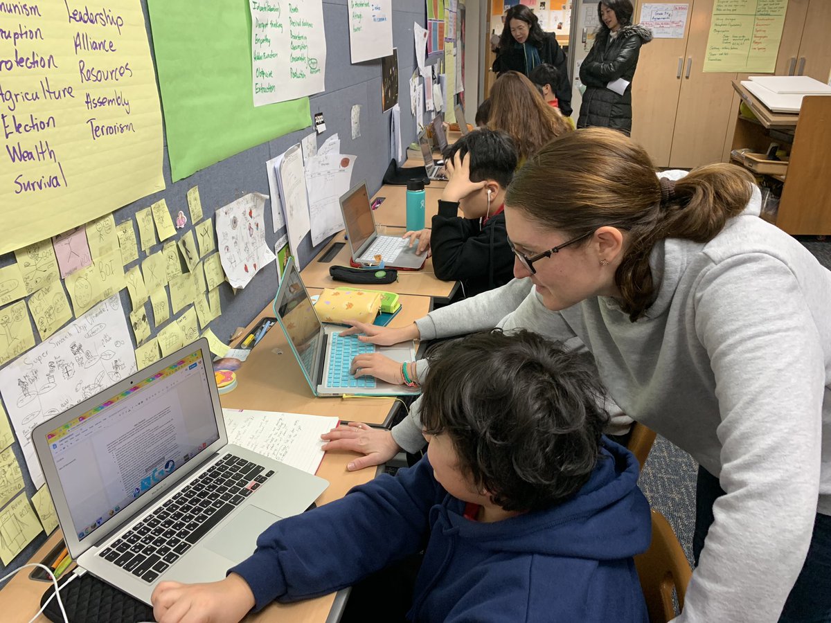 KatherineMBaird's tweet photo. @SFS1912 #ibpyp parent chat with a difference as 40+ @G5SFS parents toured our #pypexhibition students in their inquiry process. Amazing feedback from parents on #learneragency and skill development @sfsexhibition we are making a difference in our world!! https://t.co/QV5ie90lL3