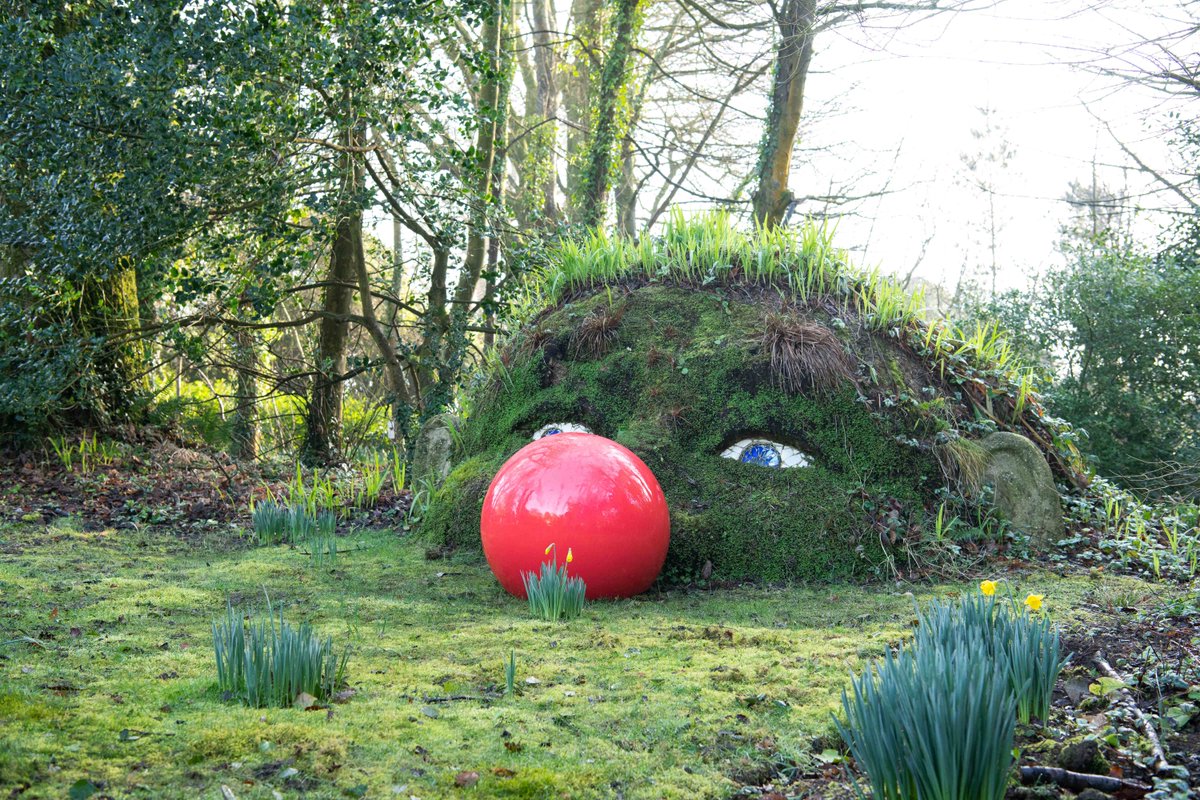 HeliganGardens's tweet photo. To highlight this years Comic Relief: Red Nose Day, our Giants head will be wearing his very fancy big red nose again. He will only wear it for the day so pop in whilst you still have the chance. https://t.co/kKP5dYaDQt