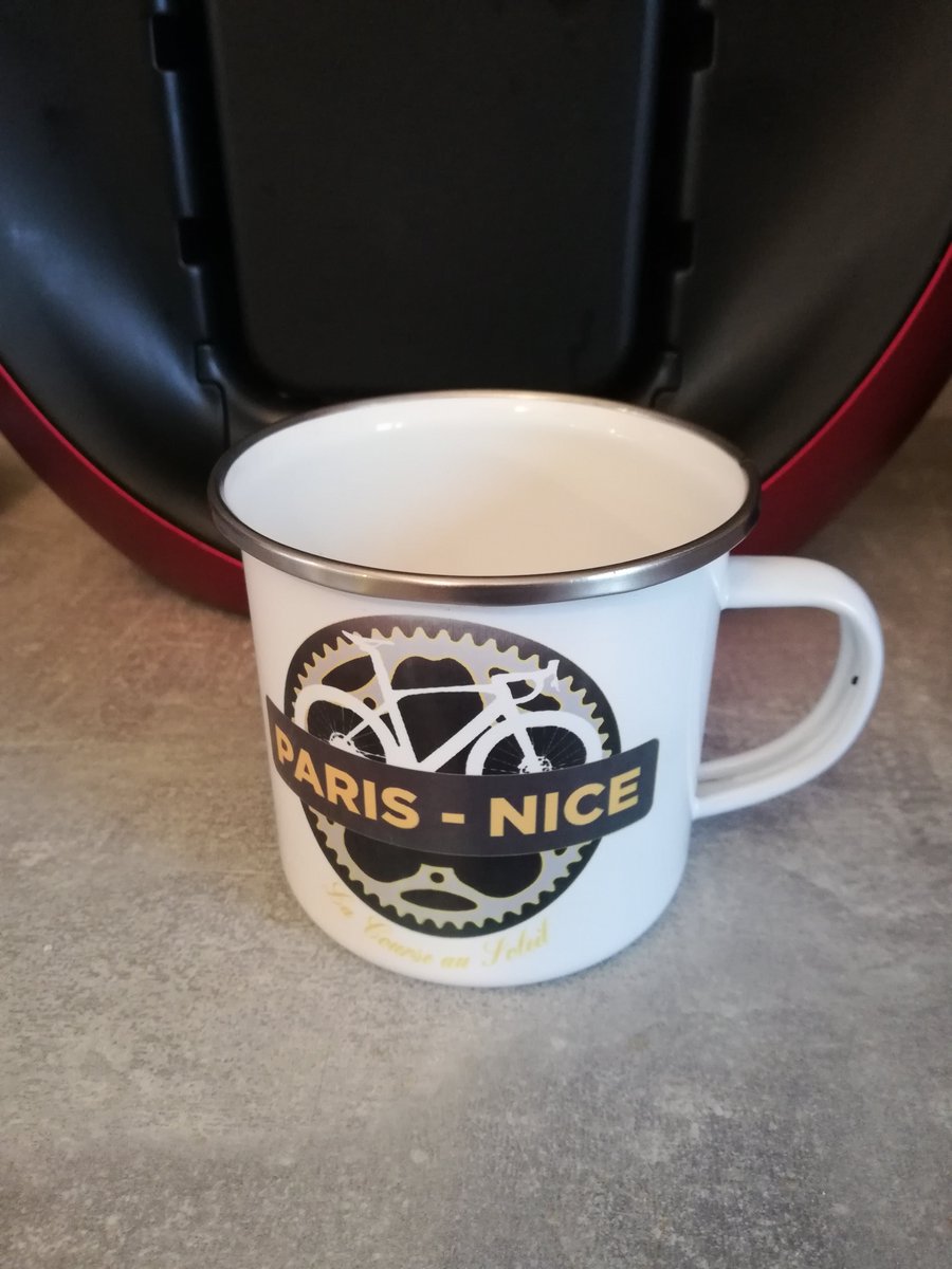 Edlepistolero's tweet photo. Hello @ParisNice, un petit café ☕😊 @Sporeo4  🥐😉 @todaycyclingfr https://t.co/6jR8XDSYkO