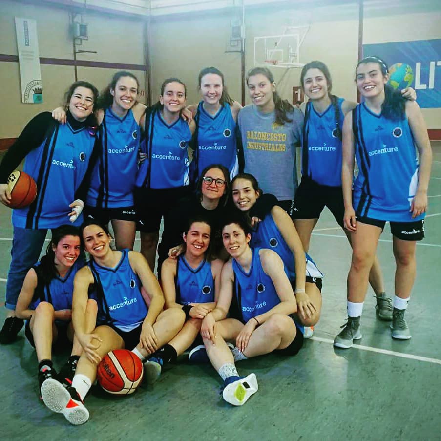 cdindustriales's tweet photo. Gran jornada la que disfrutamos ayer en la #FaseFinalUPM con el pase a la final de nuestros equipos de baloncesto femenino y fútbol sala femenino.
#BCMETSII 30:20 Aeronáuticos
#FSFETSII 10:1 Caminos
¡Sois muy grandes!
#OrgulloIndustrial
#odsindustriales https://t.co/ajyvJVuVQE