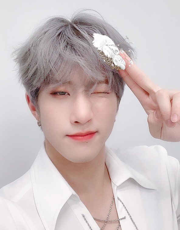 jp_offclastro's tweet photo. たんじょうびを おいわいしてくれた AROHA みなさん  ほんとにほんとに ありがとうございます とても かんどう です~♡ 
いつも がんばって かんしゃできるひとに なります~^^
4月3日も きたいしてください♡ㅎㅎ
혼또니 다이스키데스♡
#ASTRO #AROHA #ジンジン https://t.co/aesvoEFV7k