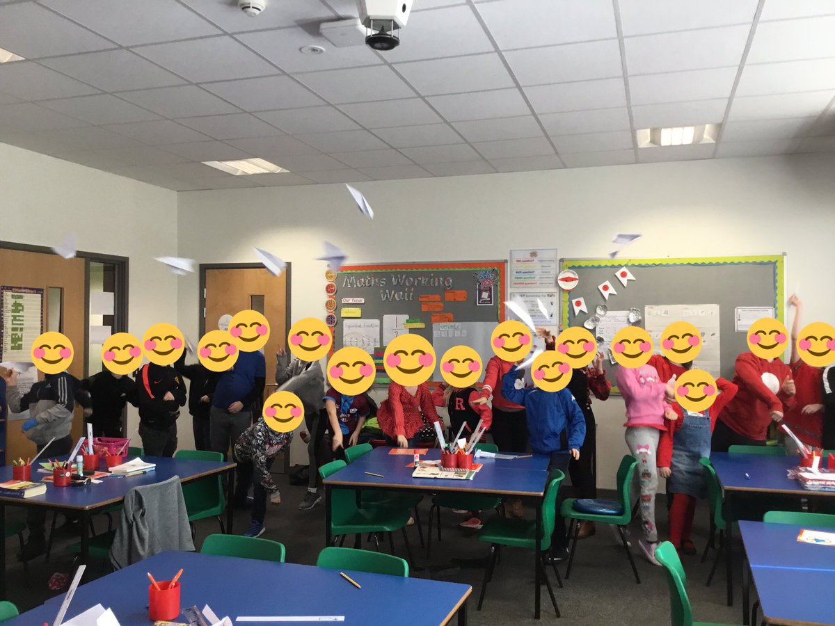 TGPS_NorthLincs's tweet photo. This morning year 5 have made paper planes, gliders and helicopters to explore forces generated by air pressing on and moving over the surface of the paper @ScienceWeekUK #BSW19 @Psqm_HQ #TGPSYear5 #TGPSScience #TGPSBritishScienceWeek #TGPSEngagingLearners @priscigeeks https://t.co/y4IPAkR7io