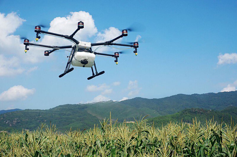 PENGGUNAAN DRON UNTUK SEMBURAN RACUN PERLU BERDAFTAR DENGAN JABATAN PERTANIAN MALAYSIA.

SOP ini boleh dimuat turun melalui lawan web Jabatan Pertanian melalui pautan berikut :

doa.gov.my/index/resource…

#myDOA #OurFoodOurFuture #AgricultureDrone