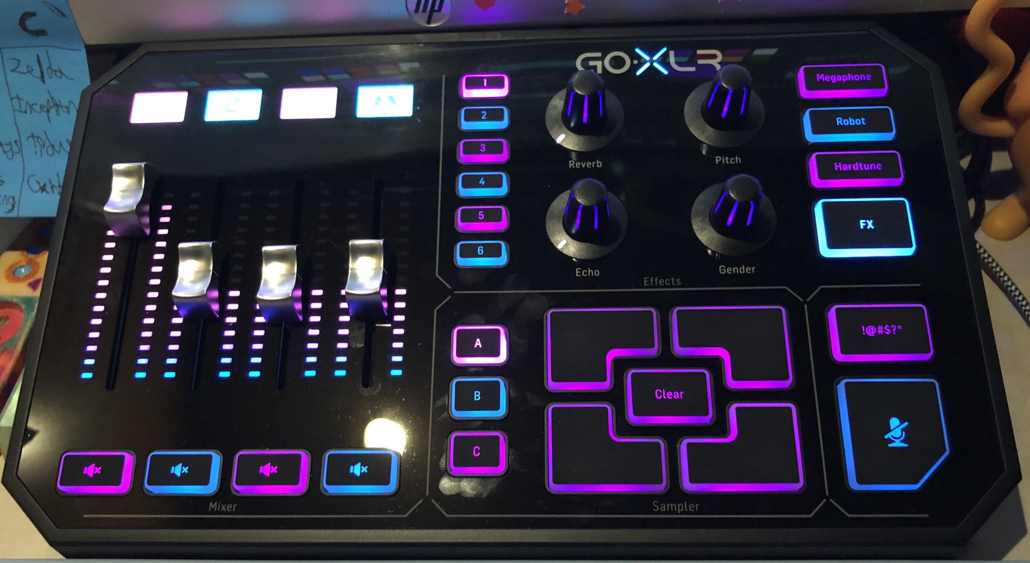 spoonee 🎶 on Twitter "Just got my GoXLR mixer set up and it looks sliiiiiiiick. 😍 Thank you
