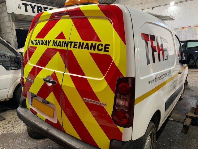 DirectSignsUK tweet picture
