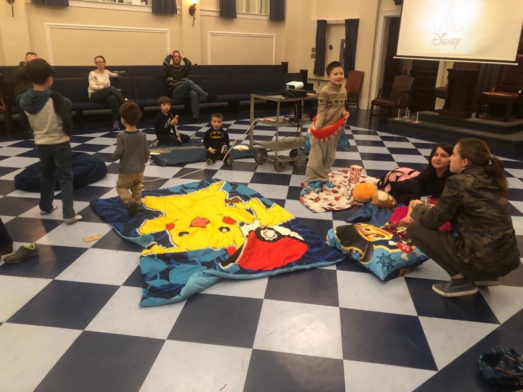 SingletonLodge's tweet photo. This past Saturday, our members and their families gathered at the lodge for Family Movie Night to watch Christopher Robin!Families are the rock in our Masonic journeys and we greatly appreciate their love and participation! #family #singletonlodge #Freemasonry #Brotherhood https://t.co/Qom7r0BeTp