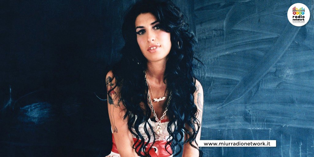 Tra #AmyWinehouse e l'orchestra #Erasmus la puntata di oggi è dedicata alla #musica 🎵
Cosa pensate dell'educazione musicale a #scuola?

Parliamone alle 14:30 su ➡ miurradionetwork.it