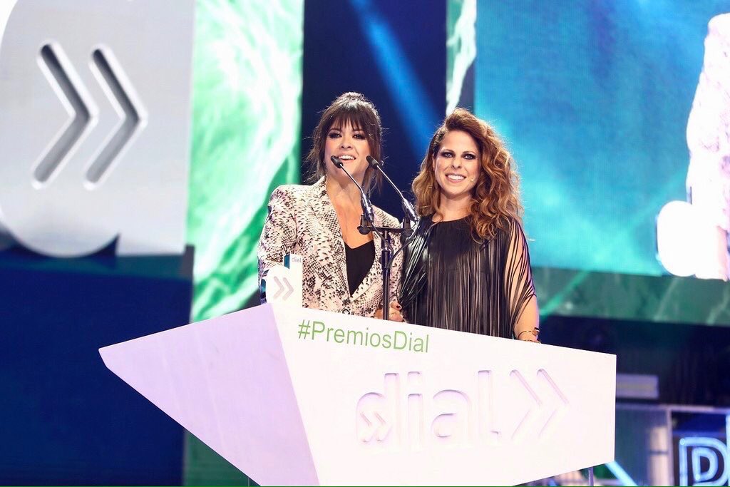 PastoraSoler's tweet photo. Orgullosa de ella siempre!!!!! @vanesamartin_  @Cadena_Dial 💚💚💚💚💚 https://t.co/bpie1aKafa