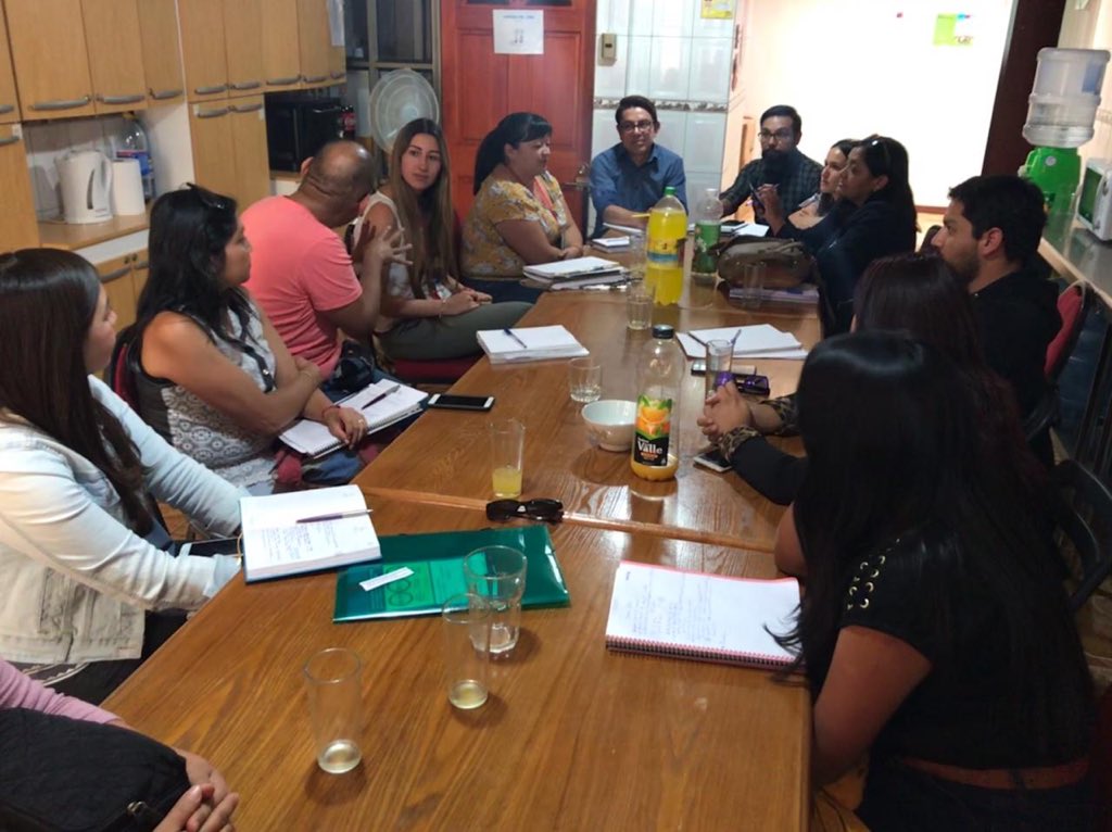 SenameAntofa's tweet photo. Gestora Intersectorial descentralizando e instalando el Sistema de Salud Integral con énfasis en Salud Mental de niños, niñas y adolescentes de la Red SENAME en Mesa Programas del circuito #Programa24horas en #Calama Junto a Subsecretaría de prevención del delito https://t.co/XgZQ4EuoxR