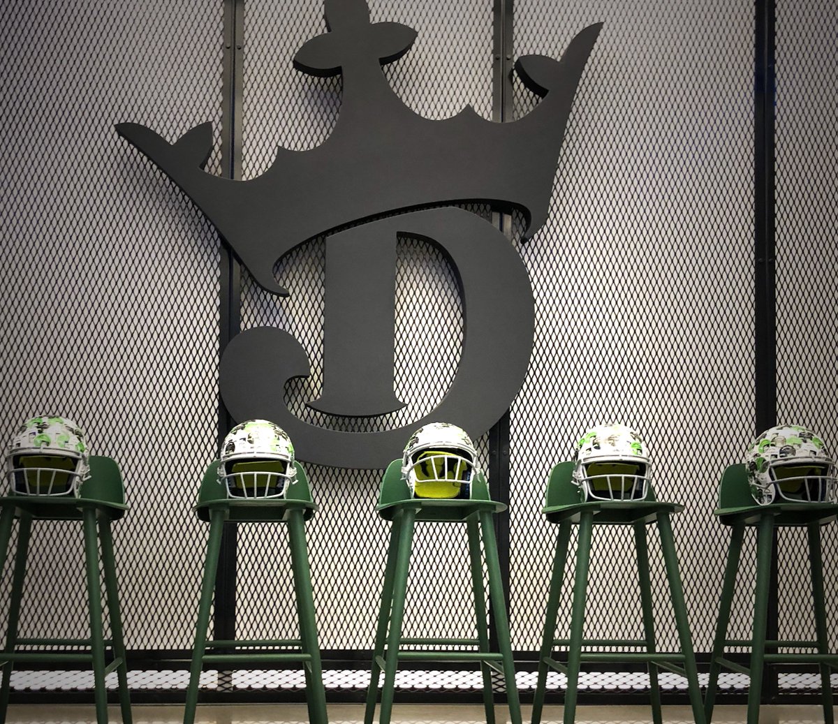 Yesterday we delivered the first batch of helmets to the Massachusetts State House! Each #LetMassBet helmet contains personalized stickers from mobile sports betting supporters in MA. Add your own here: dkgrassroots.com/letmassbet