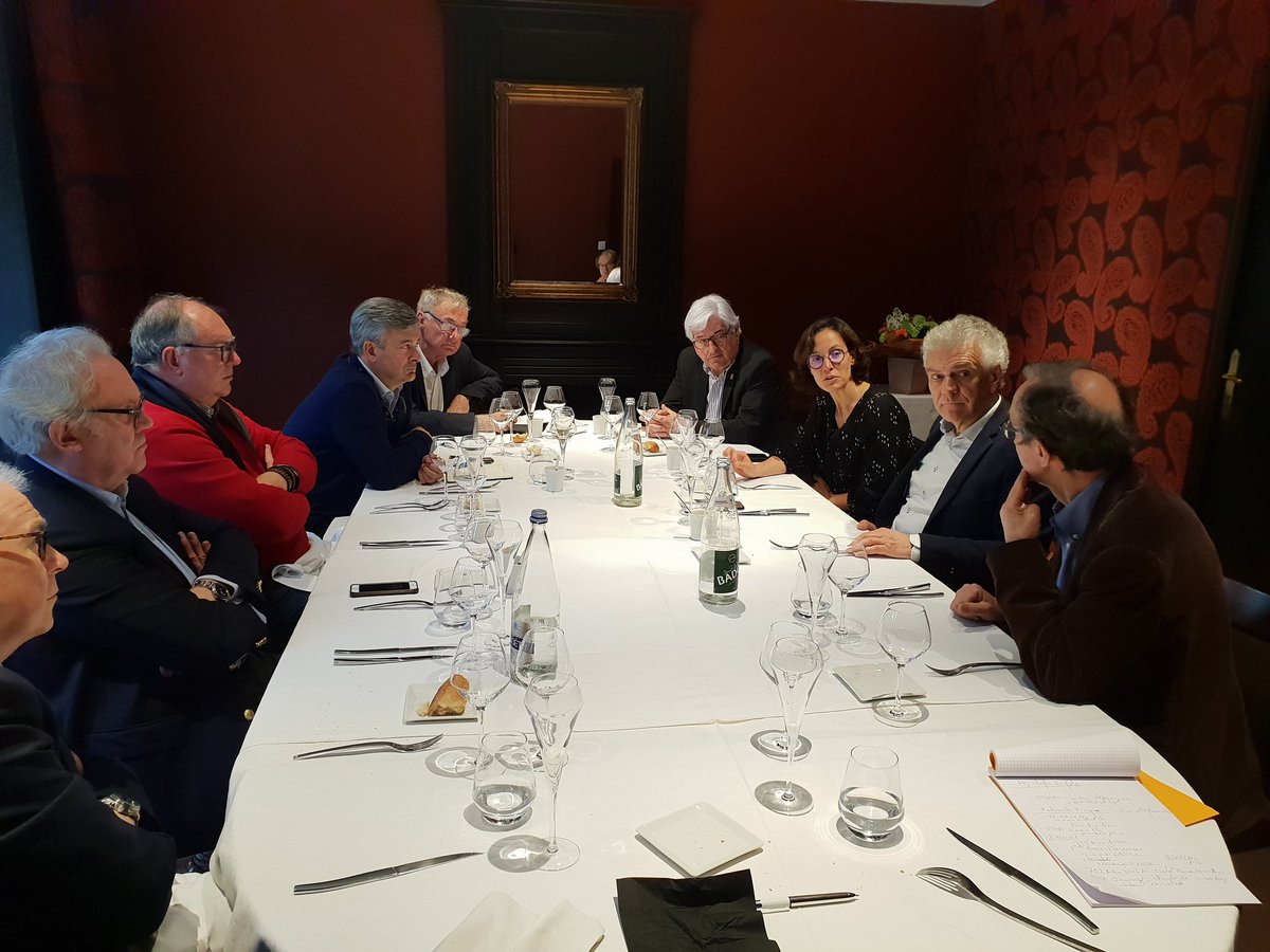 Mouvement des Entreprises de France #Bretagne tweet media