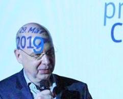 #profitcard19 den Kopf der Veranstaltung behalten und nur ein wenig aktualisieren 😀, weil niemand breiter und tiefer aufgestellt ist als Frank Braatz <a href="/braatz_f/">Frank Braatz</a> 👍👏wir freuen uns auf nächste Woche!