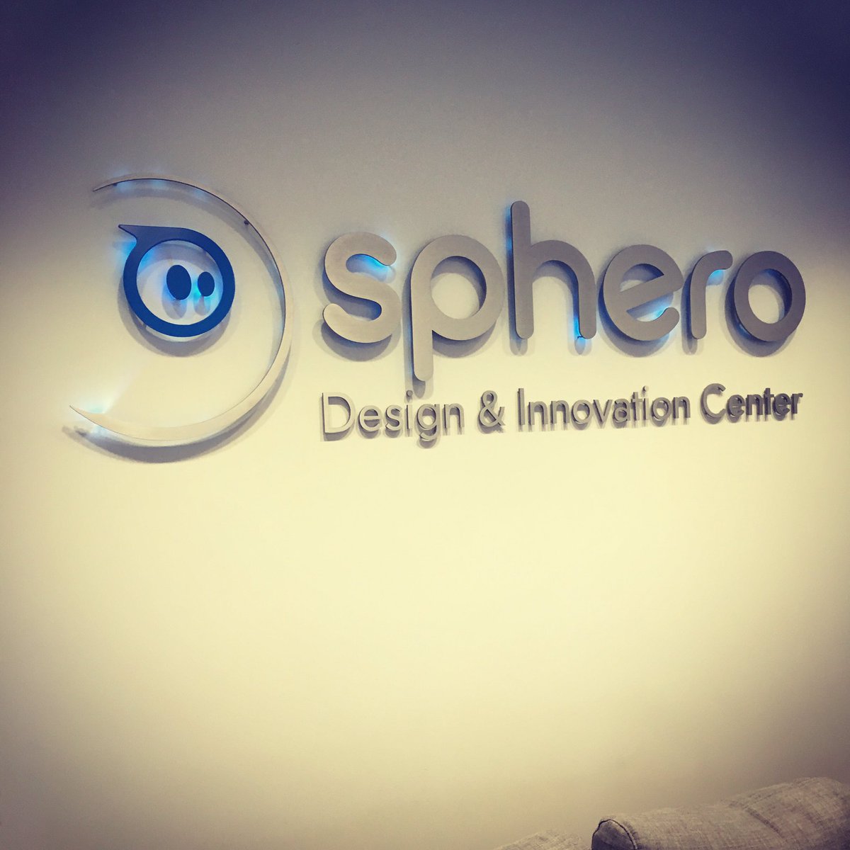 Darrell_VA's tweet image. The #spherohackathon was a huge success! Our wonderful hosts - @Sphero - put on a super event, great challenges working with the #RVR and much fun was had by all! Thanks a million! Check out the campaign on #Kickstarter now!