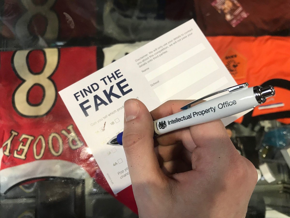 The_IPO's tweet photo. .@IPOeducation's #KaraokeShower 👨🏻‍🎤🚿 &amp; our #FindtheFake 🕵️‍♀️ quiz are still proving to be popular at @BigBangFair in @theNEC today! 

Remember to check out the #CrackingIdeas website for #IP teaching &amp; learning resources 👩‍🏫 https://t.co/JyHgWFyqz4 https://t.co/Wi4QeOdd5E