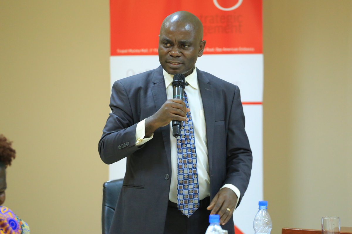 StrategicEngage's tweet photo. This Economy has got so very opportunities all we need is too find the rightful way through. #MillennialSummit #thisgenerationug #PanelDiscussion https://t.co/AN6qWCMXJl