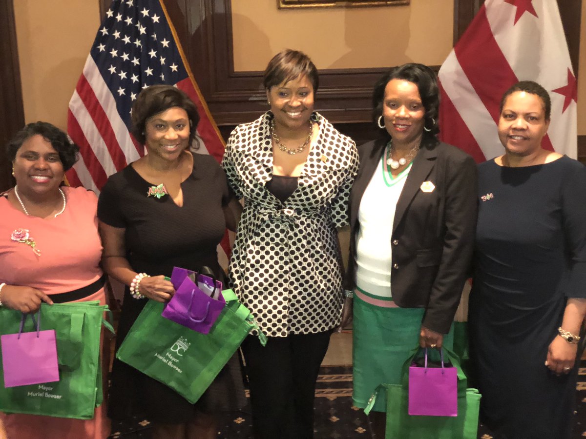 💗 We enjoyed an informative day at the John A. Wilson Building on AKA Day at the Capitol. #xzoAKA #AKA1908 #AKADayAtTheCapitol #Excellence #ItsASeriousMatter #Connections 💚