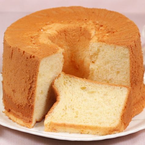 Chiffon Cake
#Cake #Chiffon #Dessert #Nobakingpowder  #Chiffoncakespecialtyshop