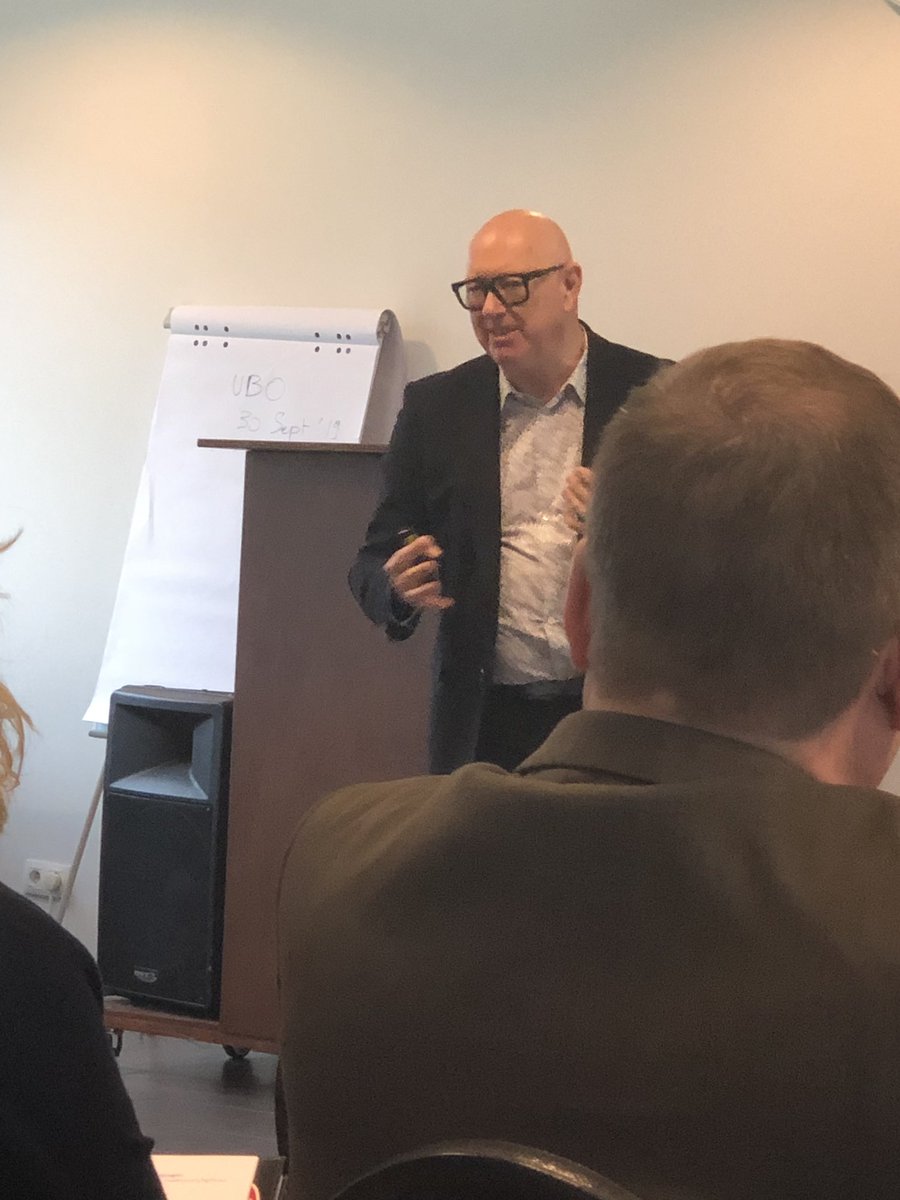 CathyFamaey's tweet image. #codico @FVMas #hedendaagsleiderschap @GO_onderwijs