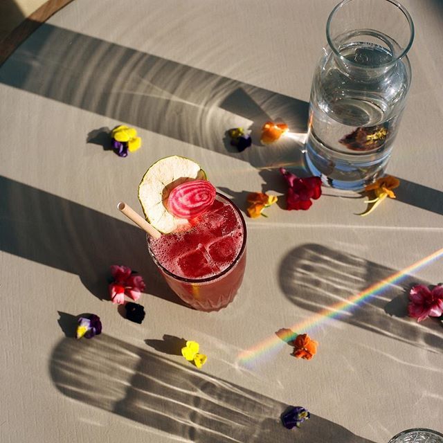 FRIDAY RAINBOWS 🌈 very much enjoying our series of light and shadow images by @anyaholdstock perfect for all the Friday feels. #friday ift.tt/2W2TGJv