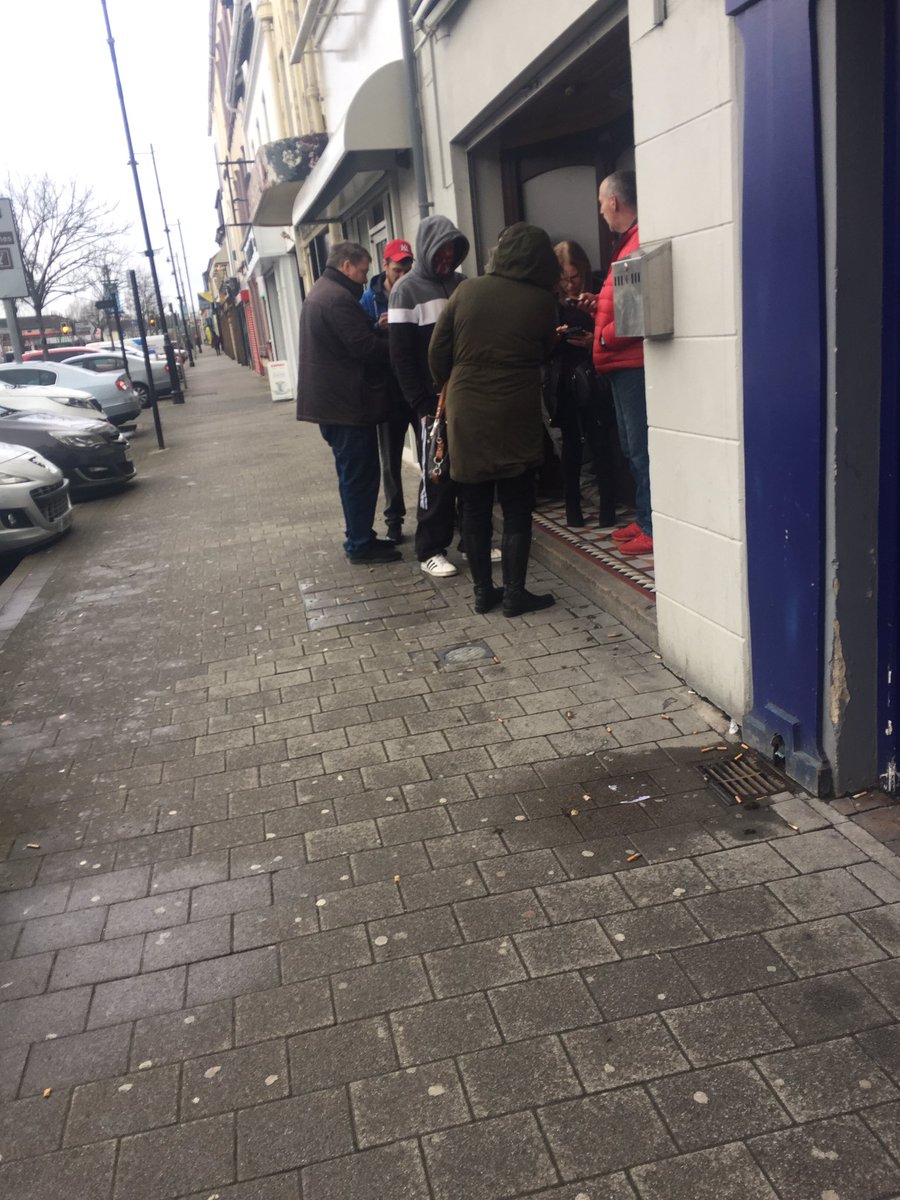 abtsag's tweet photo. #IDontTalkToStrangersBut I gotta #Ask why their queuing in the rain ☔️ to play #Bingo #PaddysWeekend #NorthernIrelandAM https://t.co/FT966O3m1m