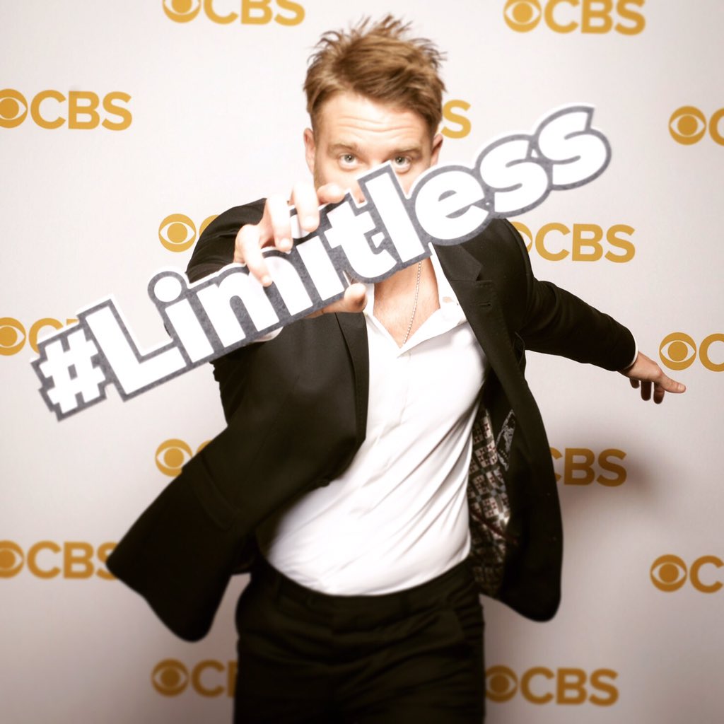 jakemcdormancom's tweet photo. #fbf to the CBS upfront presentation in 2015 for Limitless. We miss this show so much! ❤️ @JakeMcDorman #Limitless #LimitlessCBS https://t.co/5z8DQMhztT