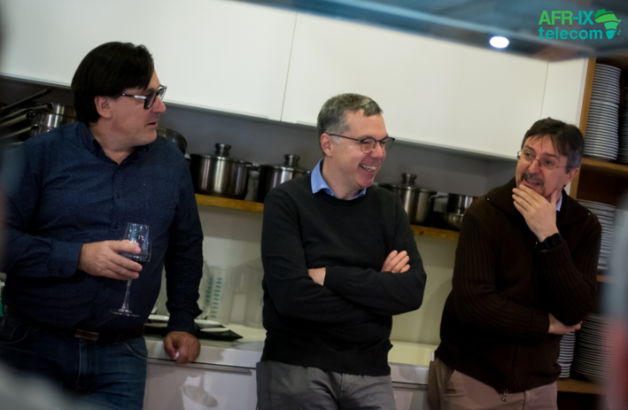 AFR_IXtelecom's tweet photo. Here at AFR-IX telecom, we encourage a collaborative working environment in and out of the office, and strongly believe that everyone brings their own talents to each project they work on. 
This is exactly what we all experienced at @EspaiBoisa https://t.co/vir0SC4HBX