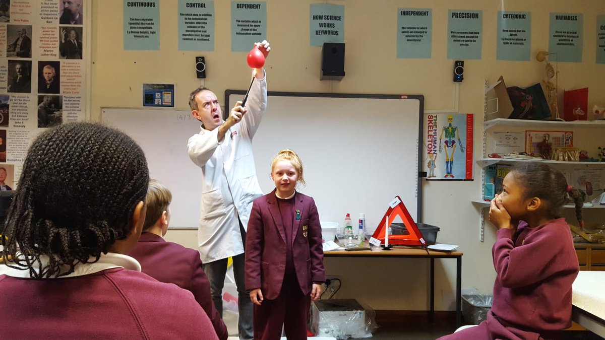 WickhamCourtSch's tweet photo. Water balloon...will it burst?!! #wcsscience #wcsevents https://t.co/RPKnIwG2mo