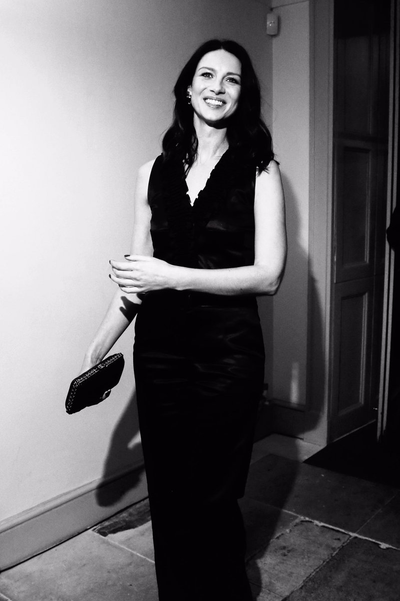 severidekidd's tweet photo. LONDON BABY 💫
@caitrionambalfe
#BAFTAStyle
#bafta2017 https://t.co/n1U7453MlJ