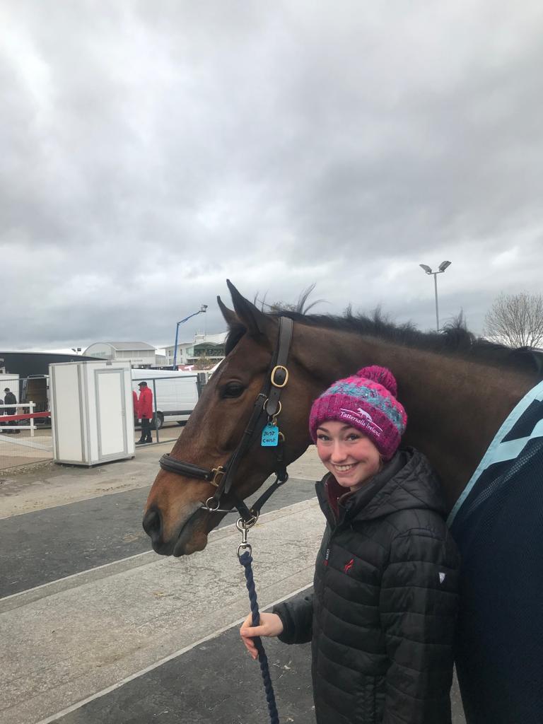 JPOwenRacing's tweet photo. So privileged to have our first runner at the #CheltenhamFestival2019 @CheltenhamRaces #Goodluck to #JustCause #TimGredley @RACHEL_WYSE and all my team at home. @GoPointing @pointtopoint @pointingea @ARO_Racing 
Lovely photo with hayley arriving at #CheltenhamFestival https://t.co/O1TKKA0Wqz