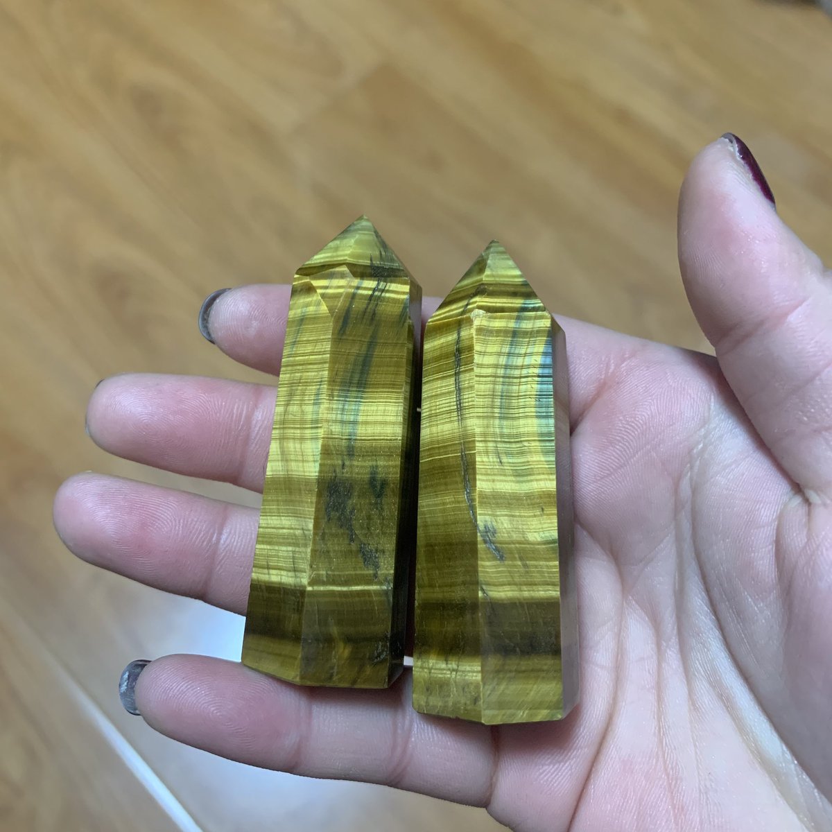 rockeastgem's tweet photo. On sale:2pcs High quality Polished Natural Tiger Eye Point Power Stone
Height:62mm,67mm
Total Weight:95g
💰:18usd shipped
#tigereyestone #tigereyecrystal #tigereyegemstone #eyetiger #crystalforsale #tigereyelove #crystalvibes #crystalflash #crystalpoint #crystalpoints https://t.co/4lnUZbeZvP