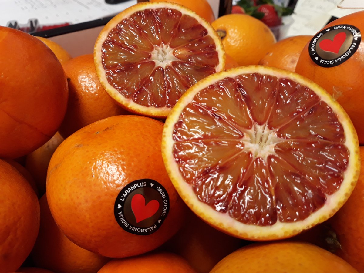 WEEKEND SPECIAL! This weekend's special offer - beautiful Spanish strawberries only £1 per punnet! We also have gorgeous Sicilian blood oranges on stock, very short season so grab them while you can! So pop in this weekend for some excellent fresh produce! #shopappleby #shoplocal