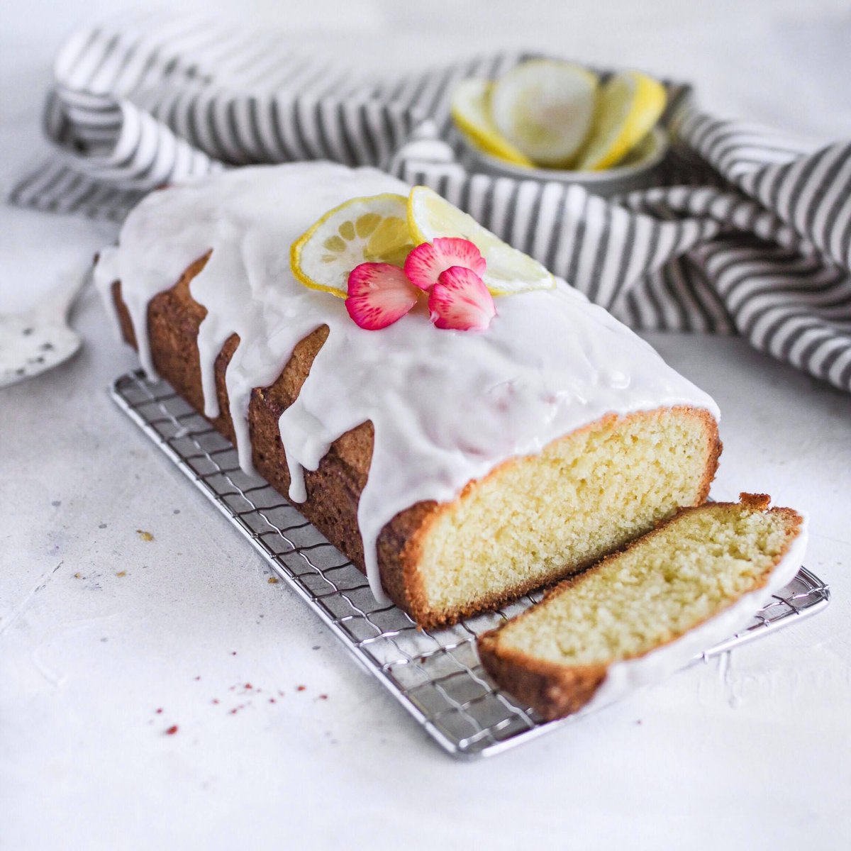 getbeebooked's tweet photo. Pro baker? Trade your skills locally through #beebooked! π π° #baking #cake #bristol #freelance https://t.co/KkBhH39oNL
