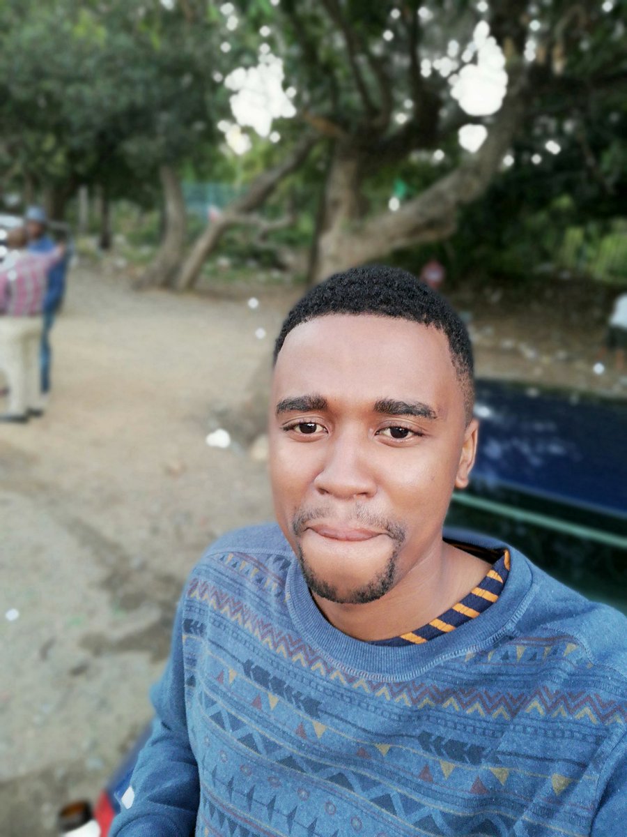 Luphilo3 tweet picture
