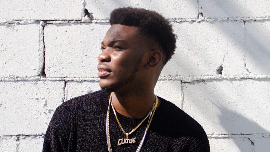 🎶 Vous voulez tout savoir sur les sorties afro-dancefloor ? Suivez les recommandations de <a href="/DJFMK/">DJ Face Maker</a> ! Au programme cette semaine : <a href="/Nonso_A/">Nonso .A. Okpara</a> <a href="/gazmawetemusik/">Gaz Mawete Officiel</a> <a href="/Eazzyfirstlady/">FIRST LADY</a> <a href="/claytonhmilton/">ClaytonHamilton</a> <a href="/OumyOmg/">GUEYE💕</a> <a href="/MrFranglish/">KING VIBE</a>... rfi.my/3oXq #rap #musiqueafricaine