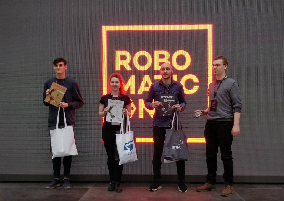Nasi #studenci z Koła Naukowego Robotyków z <a href="/WydzialMEiL/">Wydział Mechaniczny Energetyki i Lotnictwa</a> świetnie spisali się w Robomaticonie. O ich sukcesach (i robotach) piszemy na stronie PW ➡️ bit.ly/KNRwRobomatico…