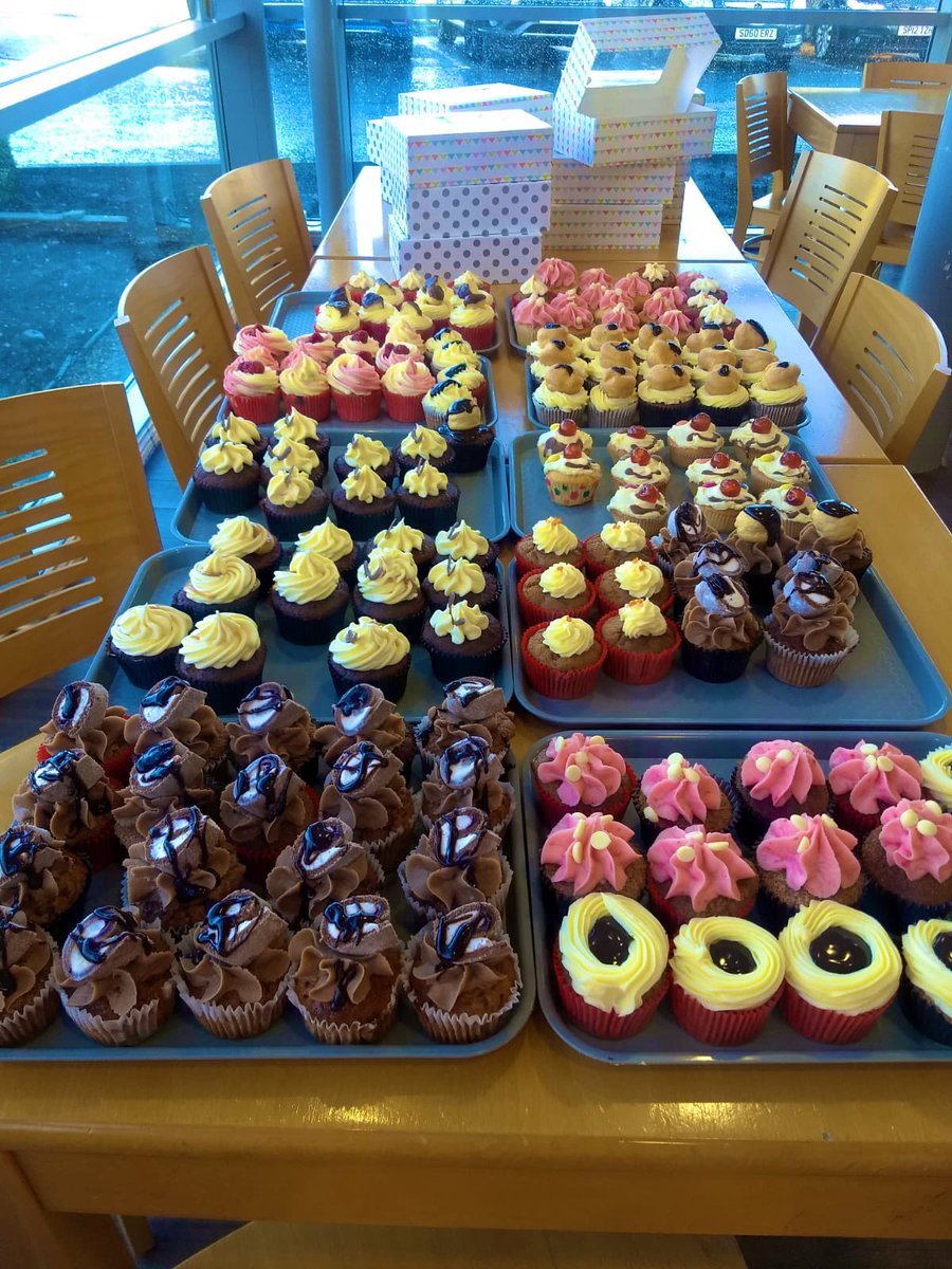 OStoreys's tweet image. Our Comic Relief Cake Sale at Coherent! All proceeds go to Red Nose Day! Come on guys..... support us 💪🏻💪🏻 #cake #whynot #itsfriyay #coherent #baxterstorey #welovethisbusiness