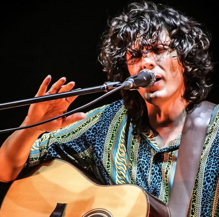 sognantina's tweet image. Solo l&apos;amore scioglie un cuore ferito che ha paura di lasciarsi andare... #amore #fidarsi #prendersipermano #adocchichiusi #senzapaura #ErmalMeta ✨✨