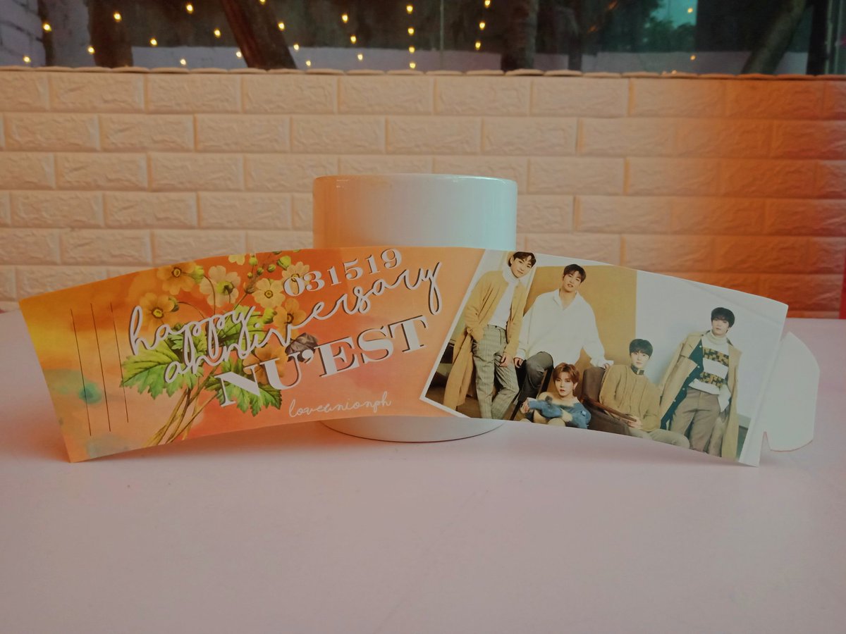 jonghyoonmin's tweet photo. “If you tell me you feel lonely, 
I’ll hug you a little more.
If you tell me you miss me,
 I’ll stand in front of you.
Don’t change — stay this way
Stay by my side”

#NUEST #뉴이스트 
#From_PH_with_LOVE
#뉴이스트_7번째_생일_축하해 
#NUEST_HAPPY_7th_YEAR https://t.co/OkZ99TFjBS