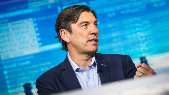 wsjCMO's tweet photo. Media and advertising veteran Tim Armstrong has bought a stake in Brandfolder, a startup that makes cloud-based brand-management software https://t.co/Vw73yVHMjI https://t.co/yK6WQ6phkD